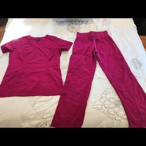 Women’s scrubs